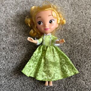 Disney Junior Sofia The First Sister Royal Princess Amber 11" Jointed Doll